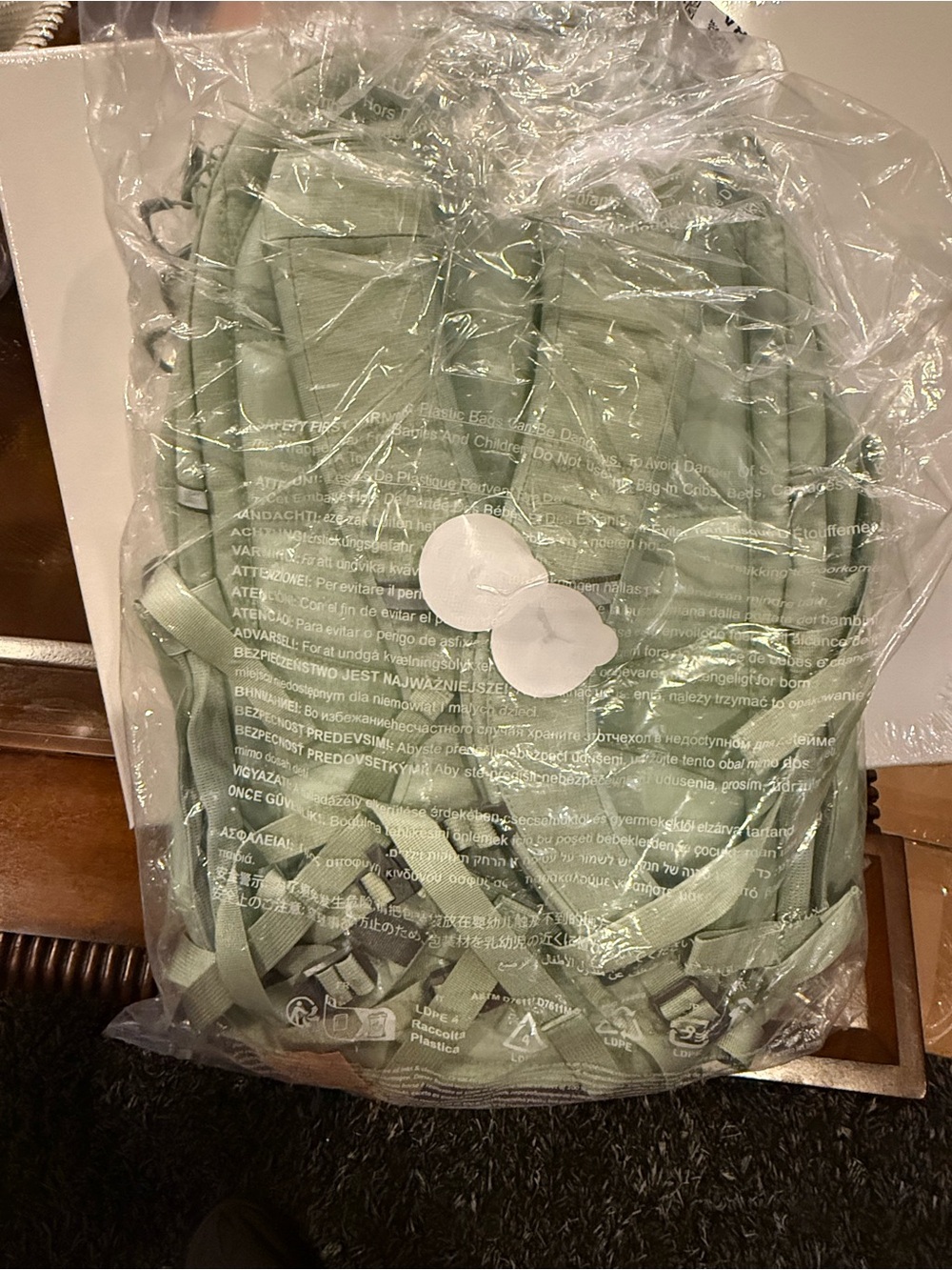 NWT The North Face Recon Women’s Laptop Backpack Misty Sage Dark Heather - Picture 2 of 5